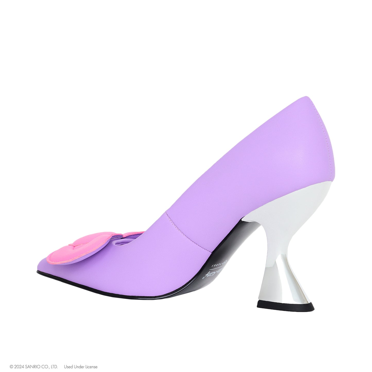 THE HELLO KITTY ® BOW HEEL