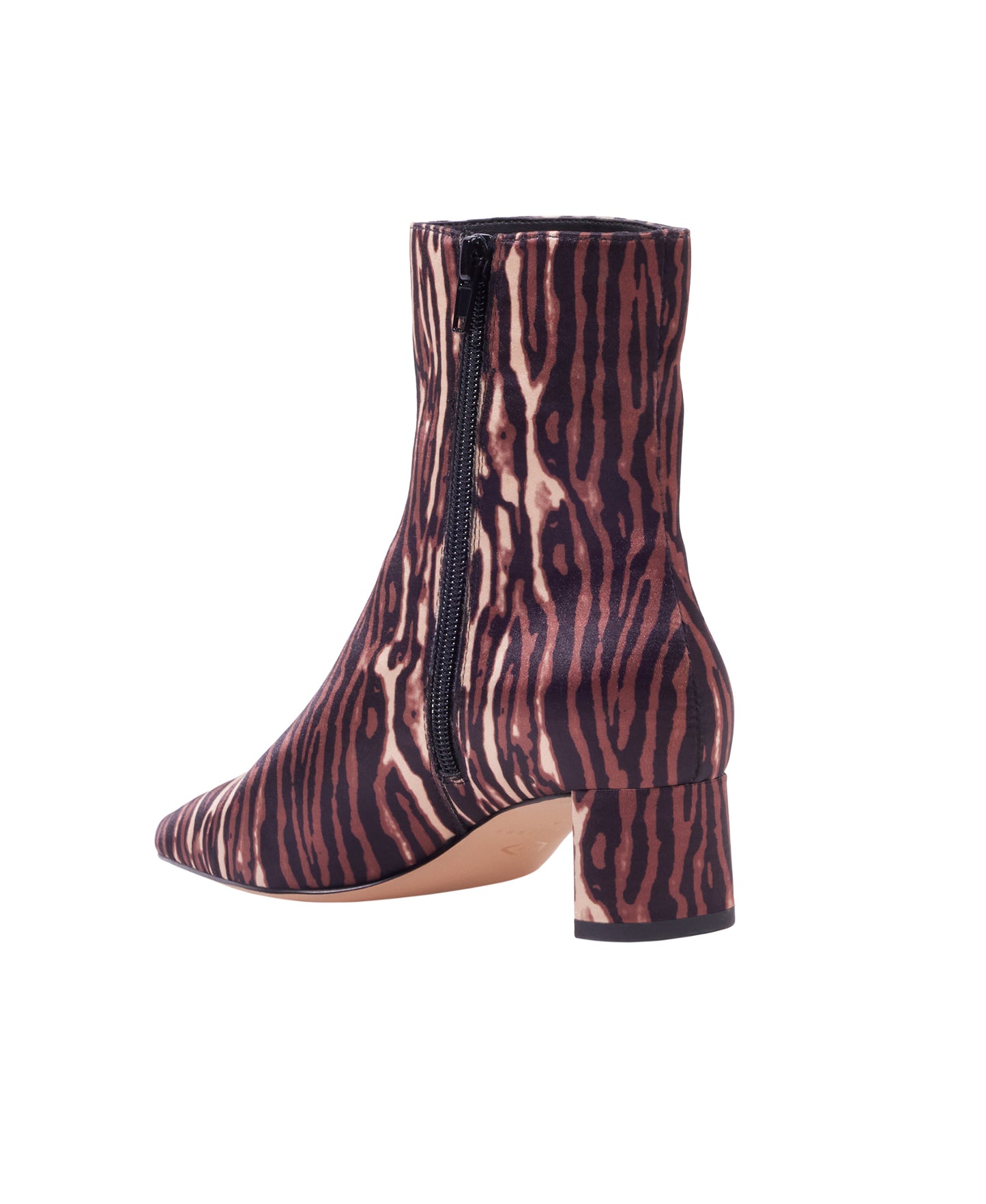 THE WANDERERING BOOTIE