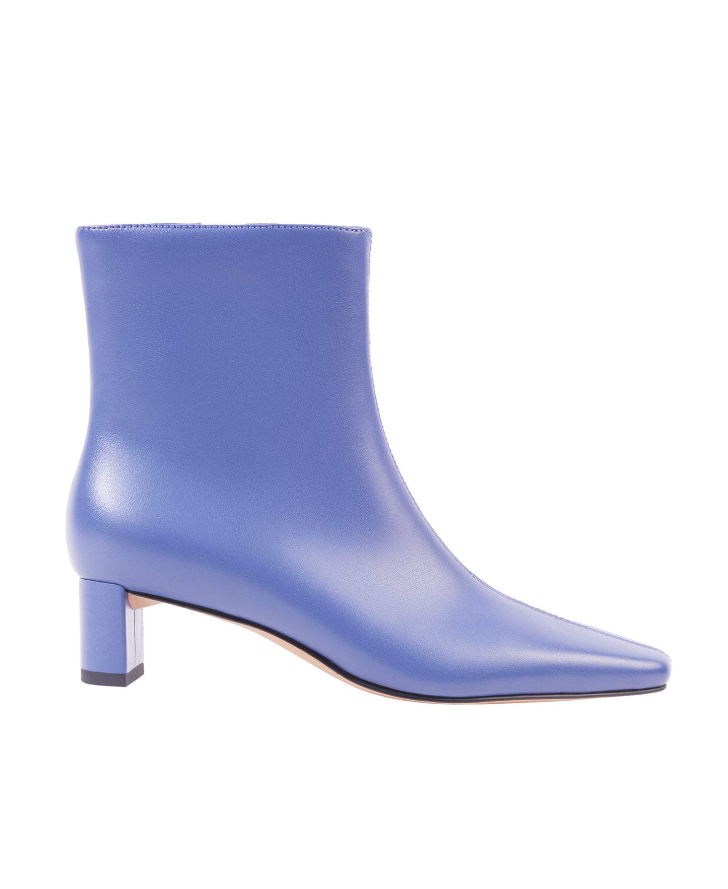 THE WANDERERING BOOTIE