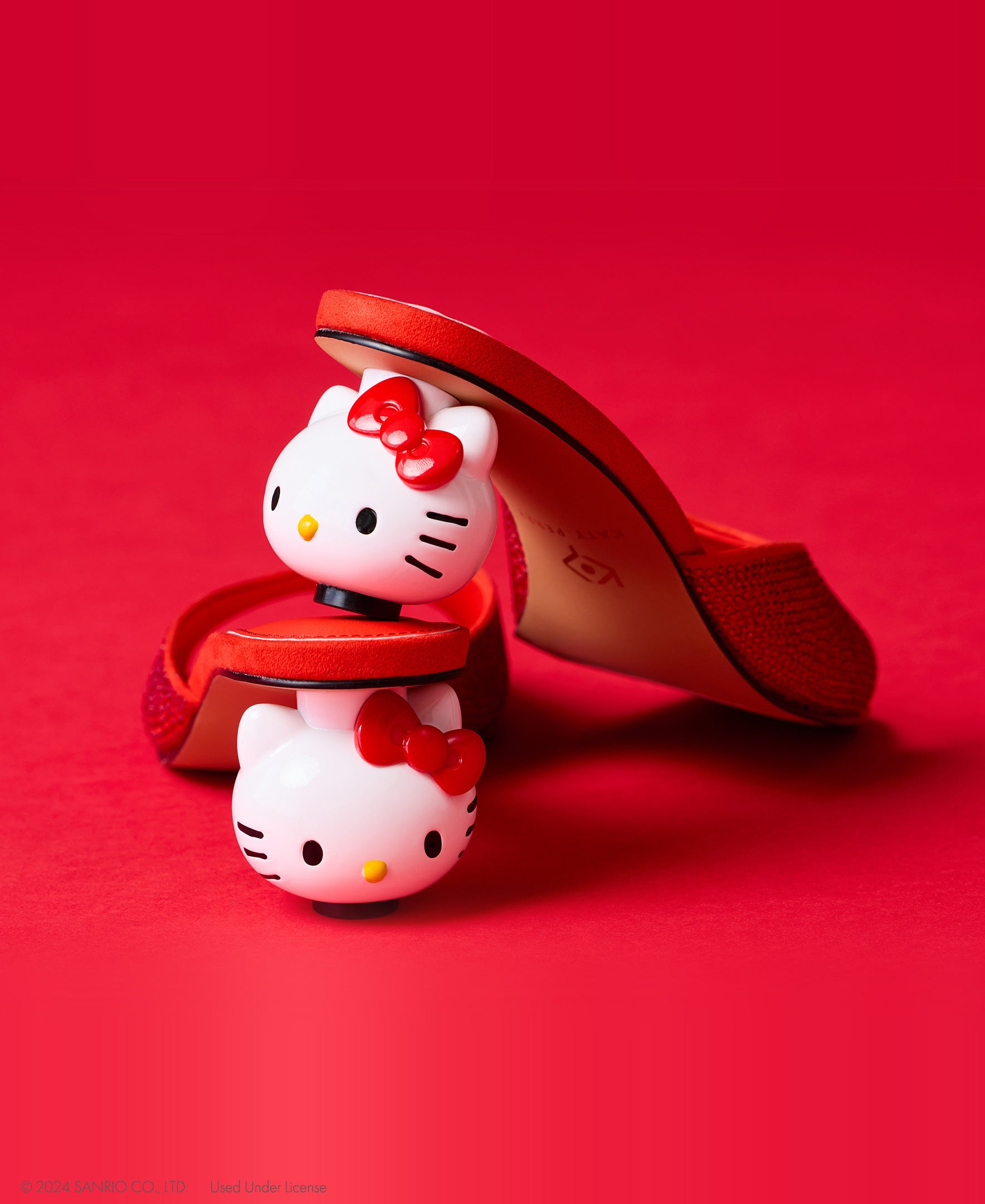 THE HELLO KITTY HEEL