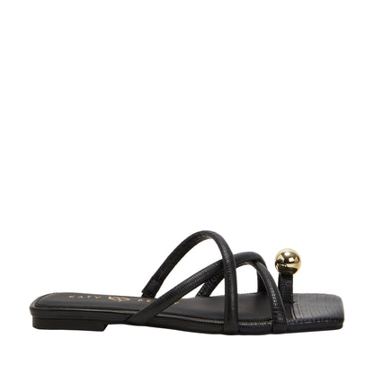 THE CAMIE TOE THONG SANDAL