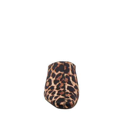 THE WANDERERING MULE in leopard